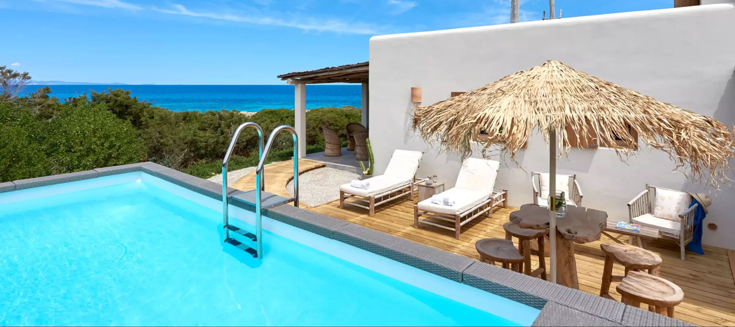 Casa Del Mar Formentera View of the villa with pool and sea view